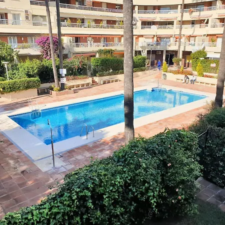 Spacious 3 Bedroom 2nd Line Center Apartment Marbella