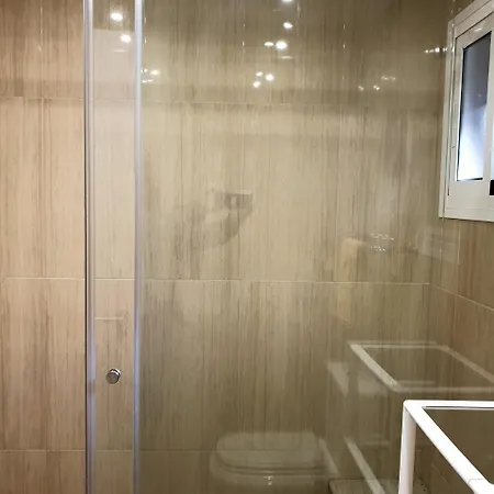 Spacious 3 Bedroom 2nd Line Center Marbellac